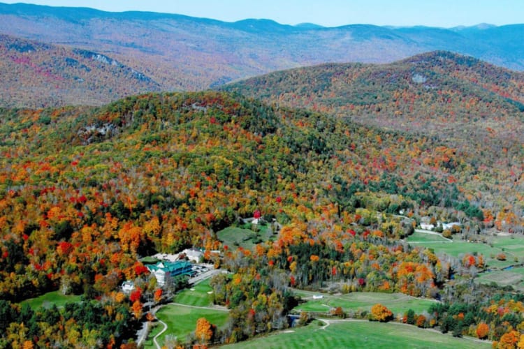 Golfing greens and surrounding beauty